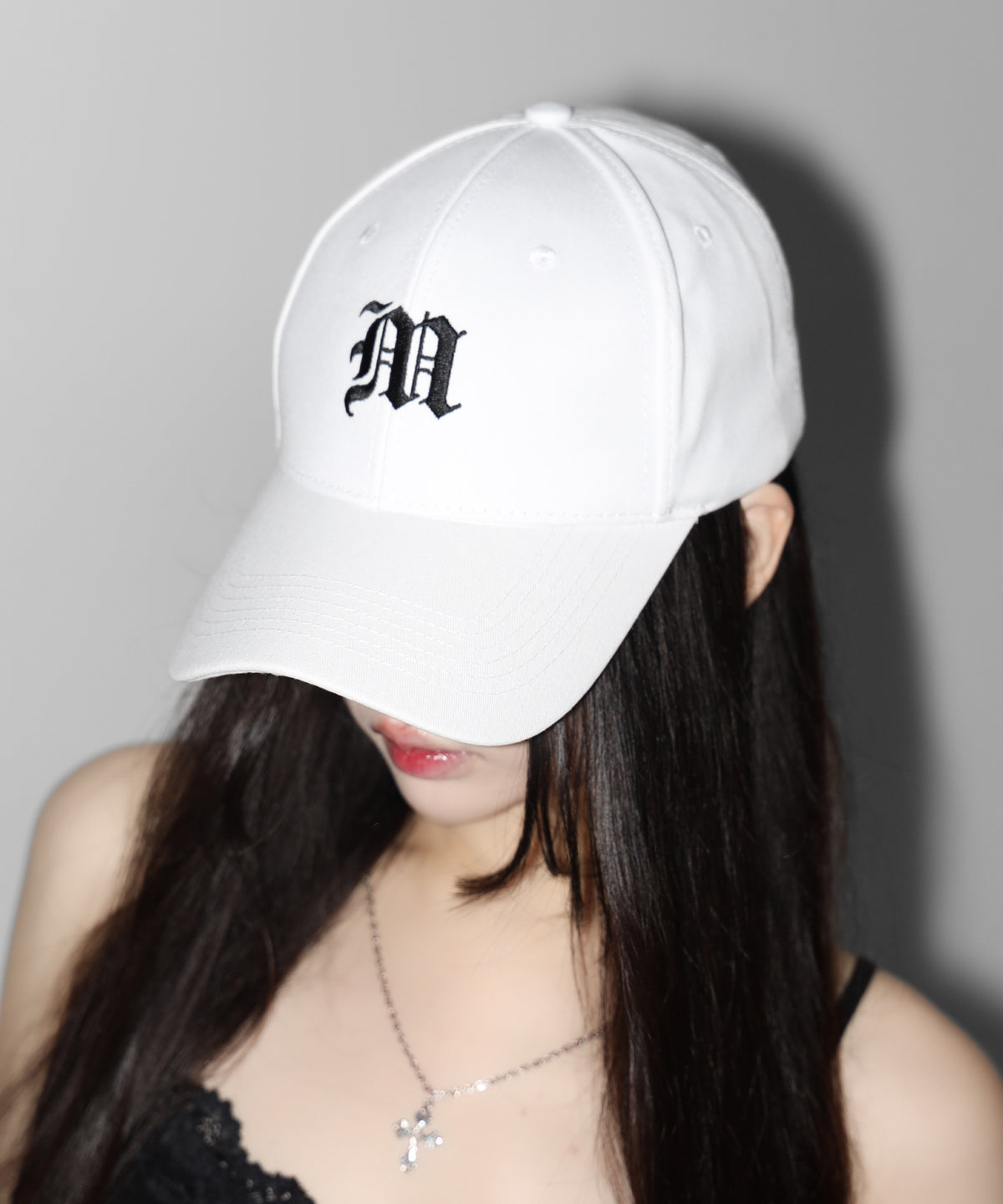 【 新色ホワイト追加！ 】M LOGO embroidery CAP ／ M LOGO 刺繍キャップ