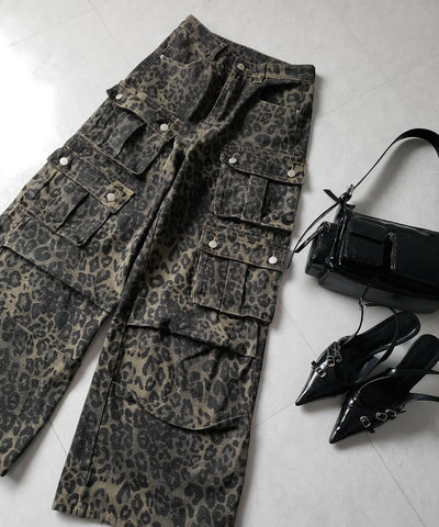 【 ２color ／ ４size 】レオパードヴィンテージタックワイドカーゴデニム ／ leopard vintage tuck wide cargo denim