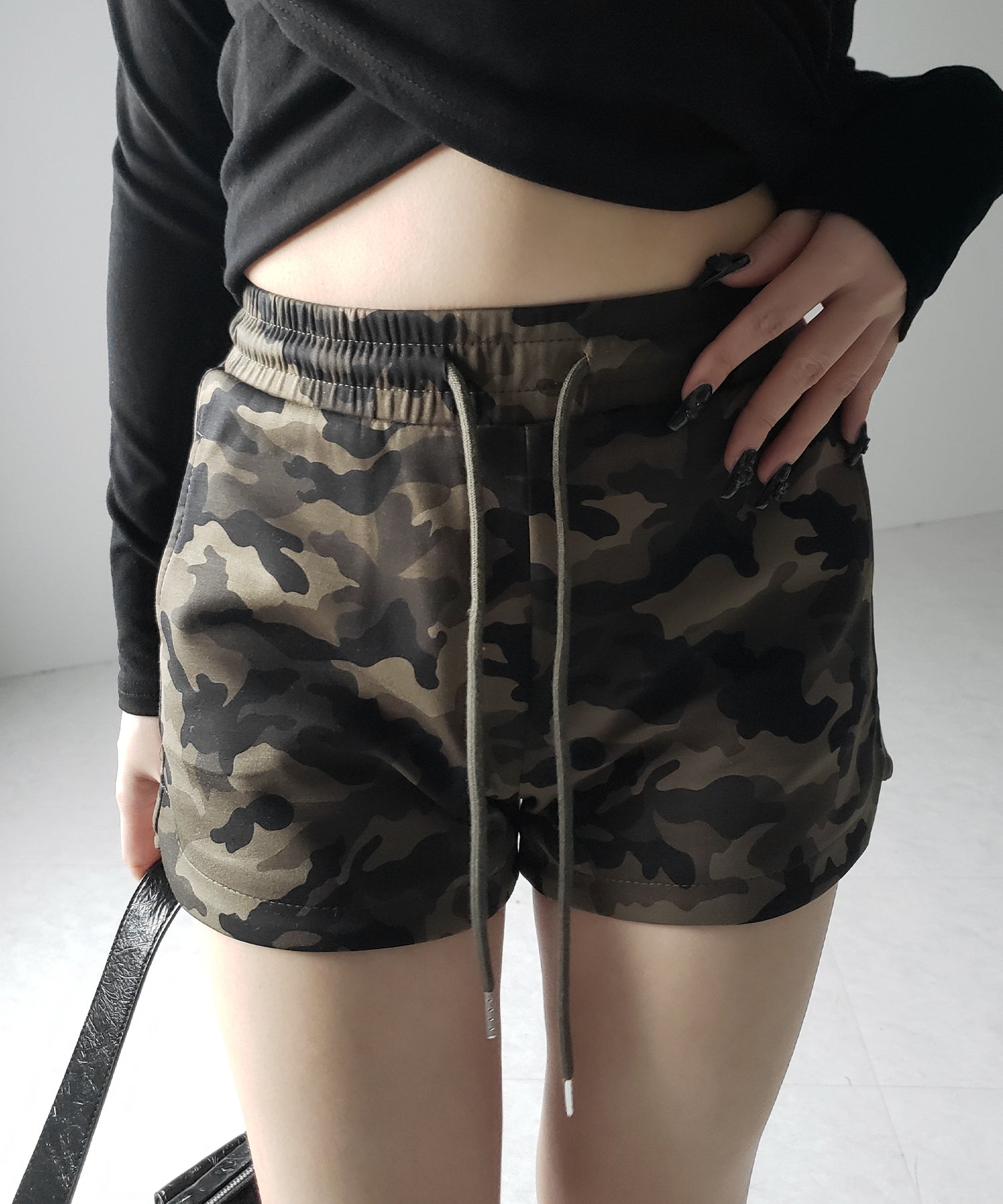【 ２color 】ヴィンテージカモフラタイトショートパンツ ／ Vintage camouflage tight short pants