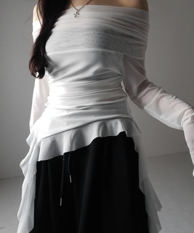 【 ２color 】アシンメトリーフリルオフショルシアートップス ／ asymmetrical frill off-shoulder sheer tops