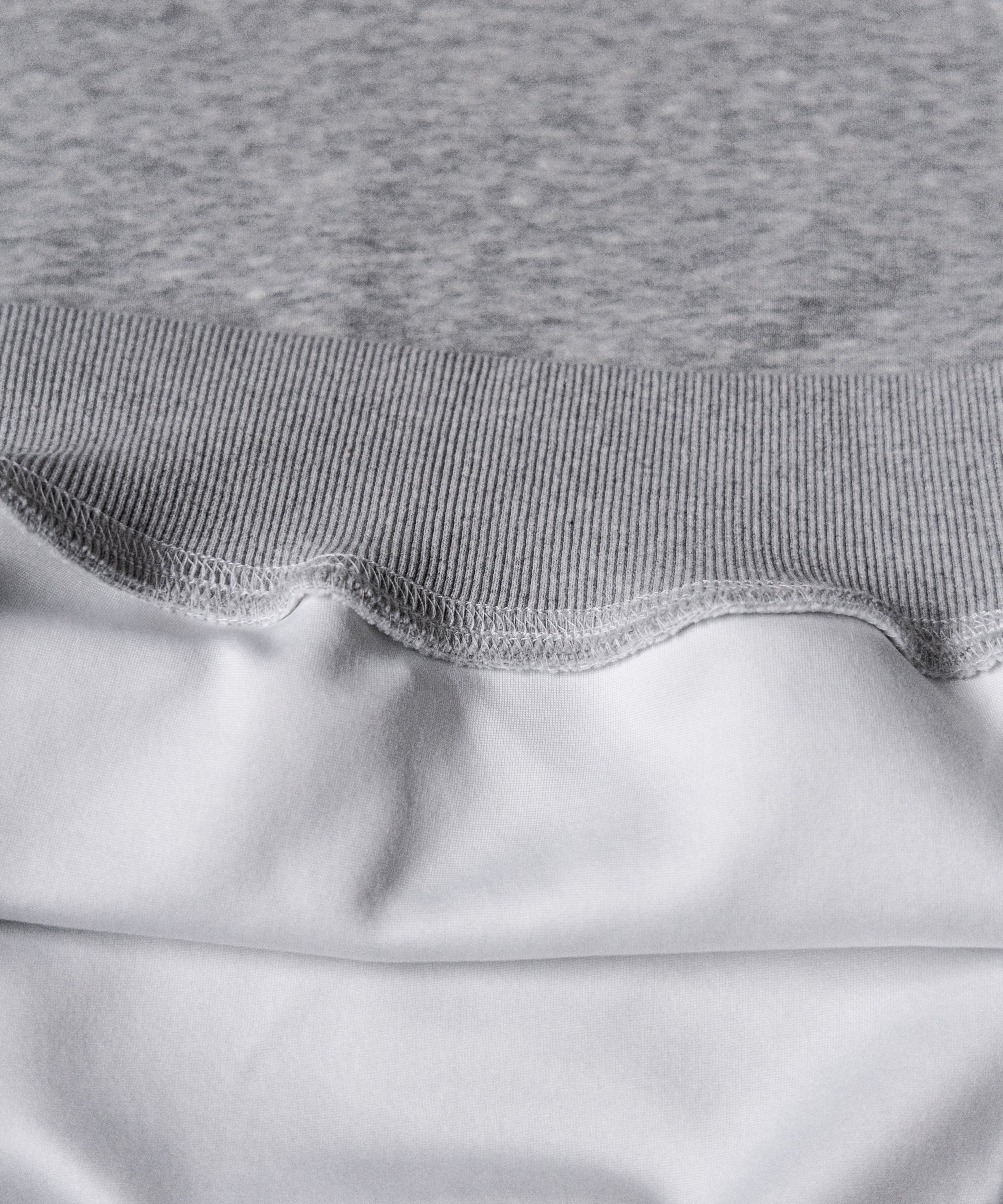 【 セットアップ 】レタリングロゴ刺繍ジップアップパーカー＆ショートパンツ ／ lettering logo embroidery zip-up hoodie ＆ short pants SETUP