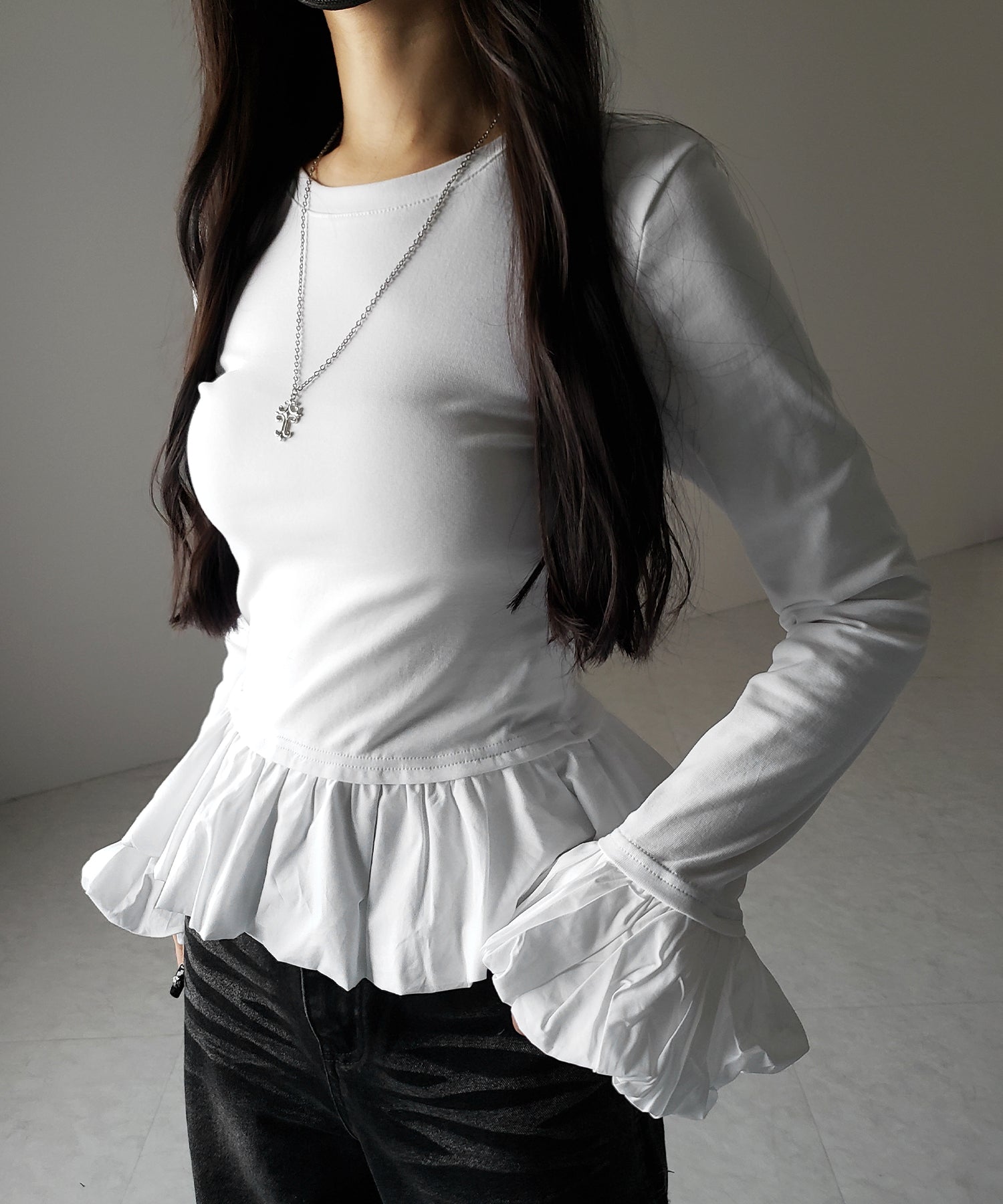 【 ２color 】裾バルーンフリルカットソートップス ／ hem balloon frill cutsew tops