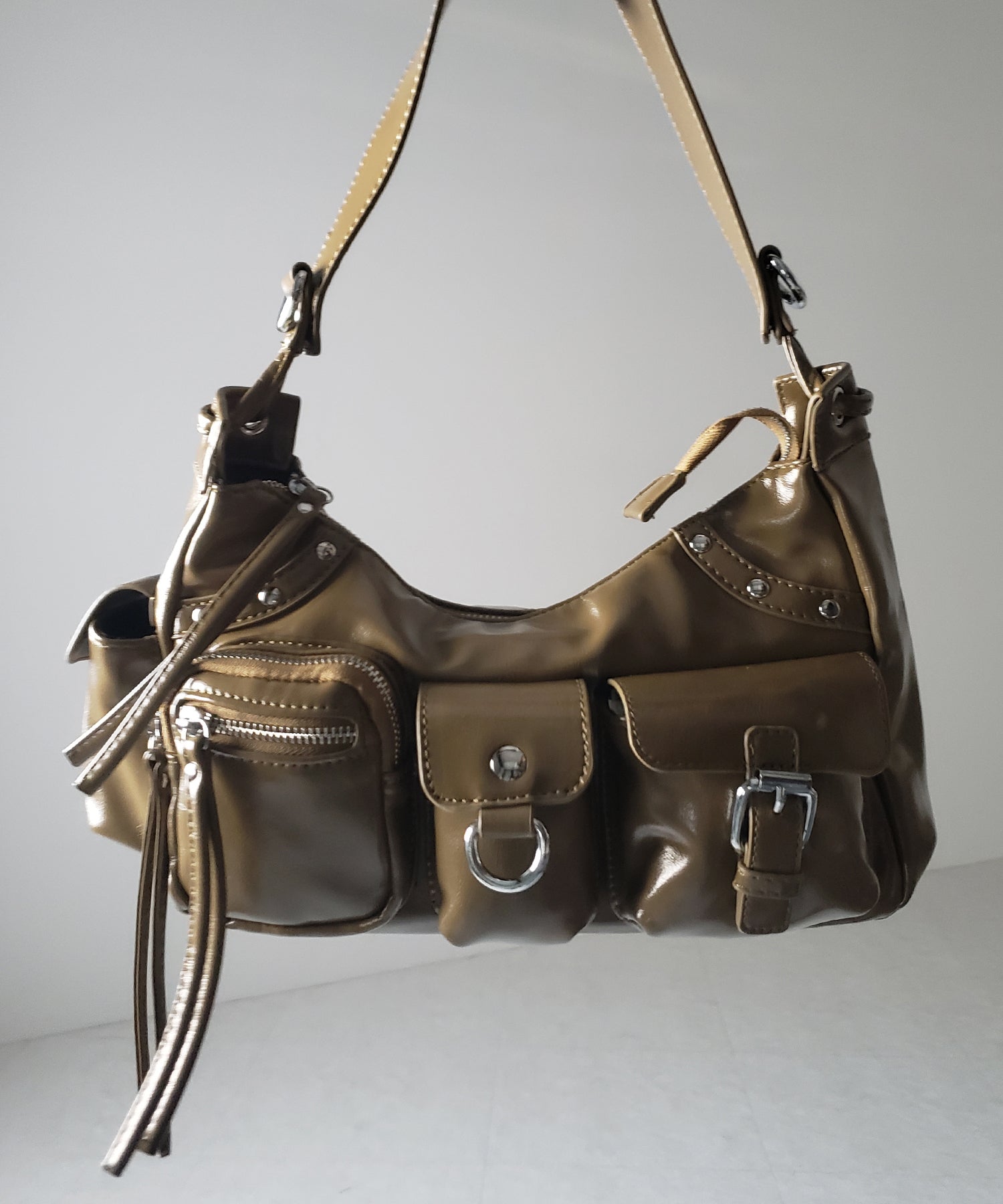 【 ショルダーにできる２WAY 】 ４アウトポケットワンハンドルショルダーバッグ ／ 4 outpocket onehandle shoulder bag