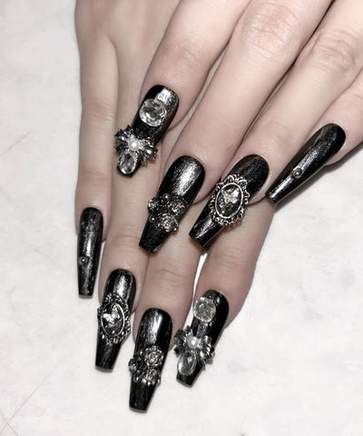 カメオリボンメタリックブラックロングネイルチップ ／ cameo ribbon metallic black long nail tips