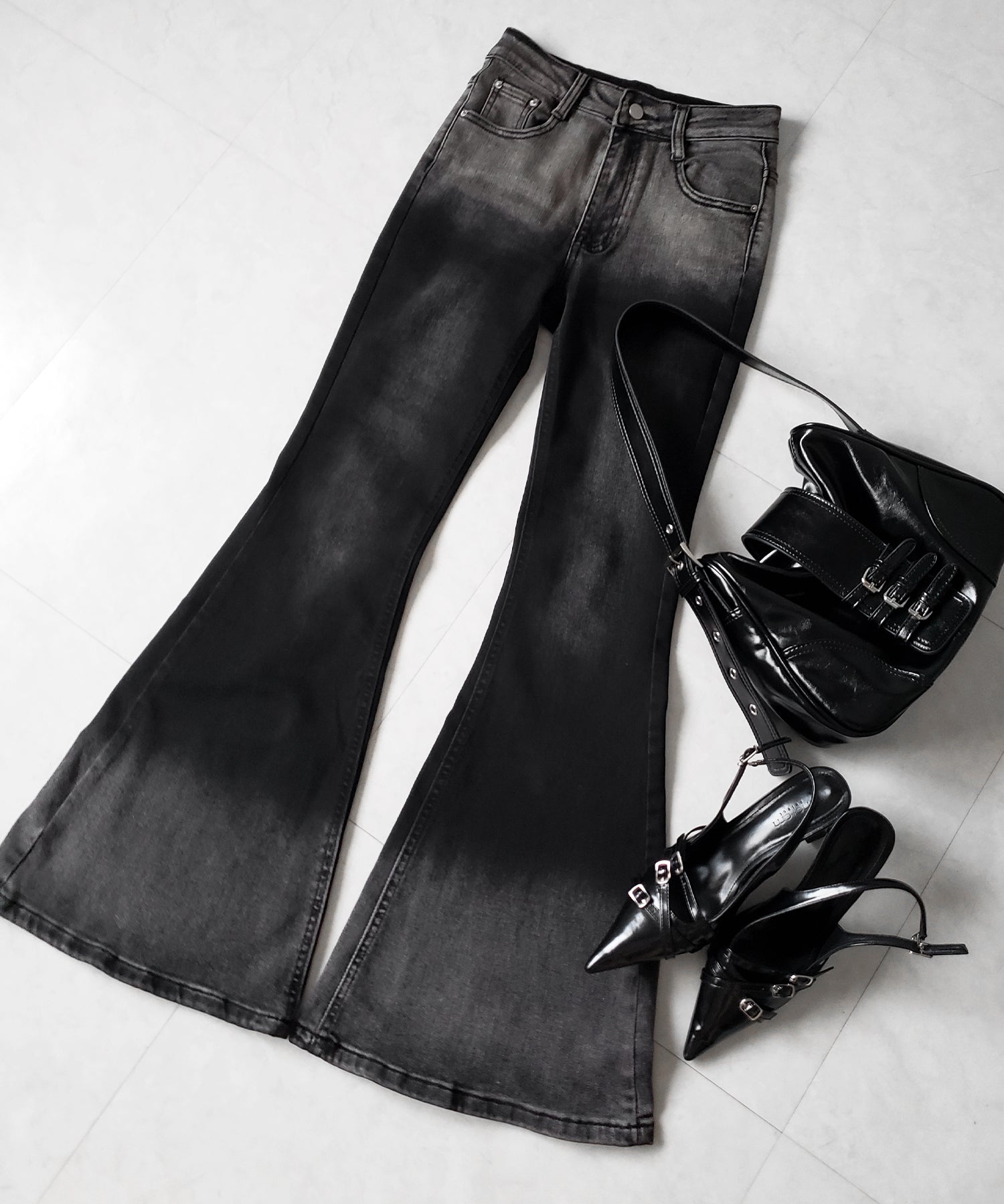 【４size 】ブリーチグラデーションストレッチブラックフレアデニム ／ bleach gradation stretch black flare denim