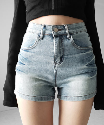 ハイウエストタイトデニムショートパンツ ／ high waist tight short pants