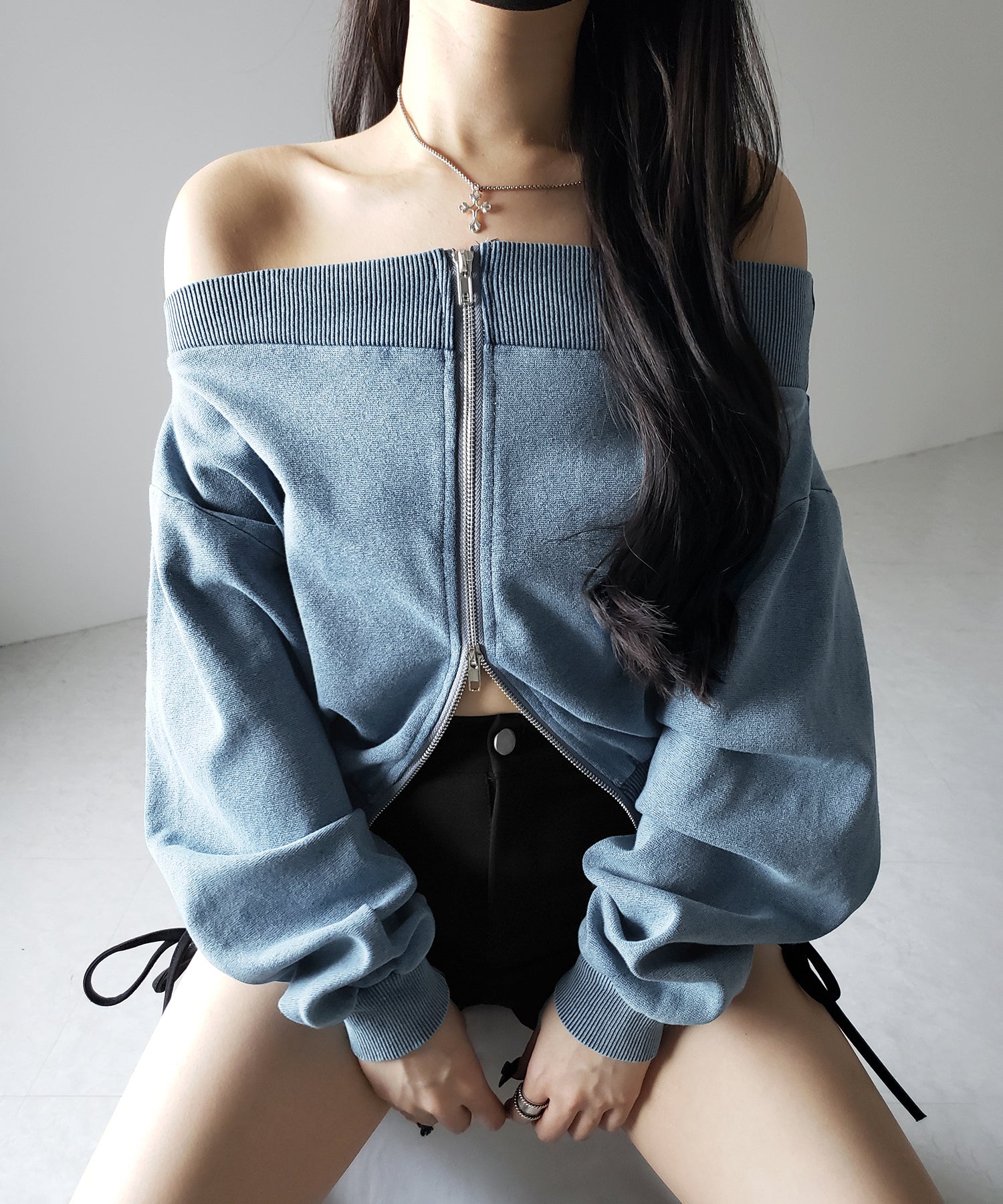 【 ２color 】ダブルジップピグメントオフショルスウェットトップス ／ double zip pigment off shoulder sweat tops