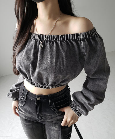 【 ２color 】ヴィンテージデニムギャザーオフショルトップス ／ vintage denim gathered off shoulder tops