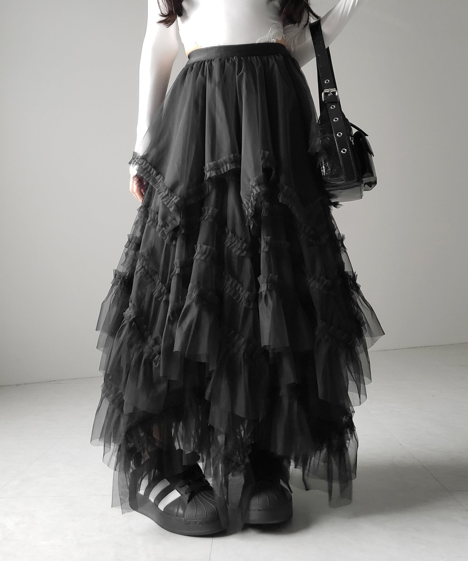 【 ２color 】レイヤードボリュームフリルチュールスカート ／ layered volume frill tulle skirt