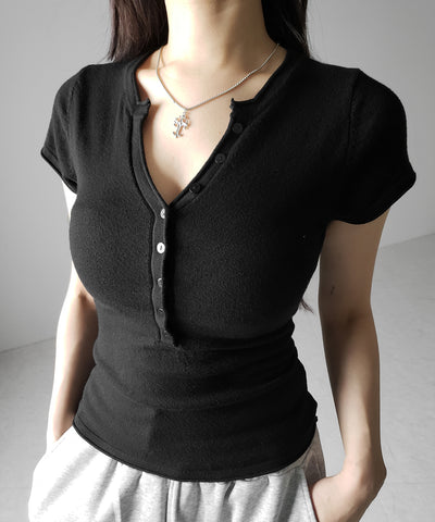 ヘンリーネック半袖ぴちニットトップス ／ henley neck short sleeve pichi knit tops