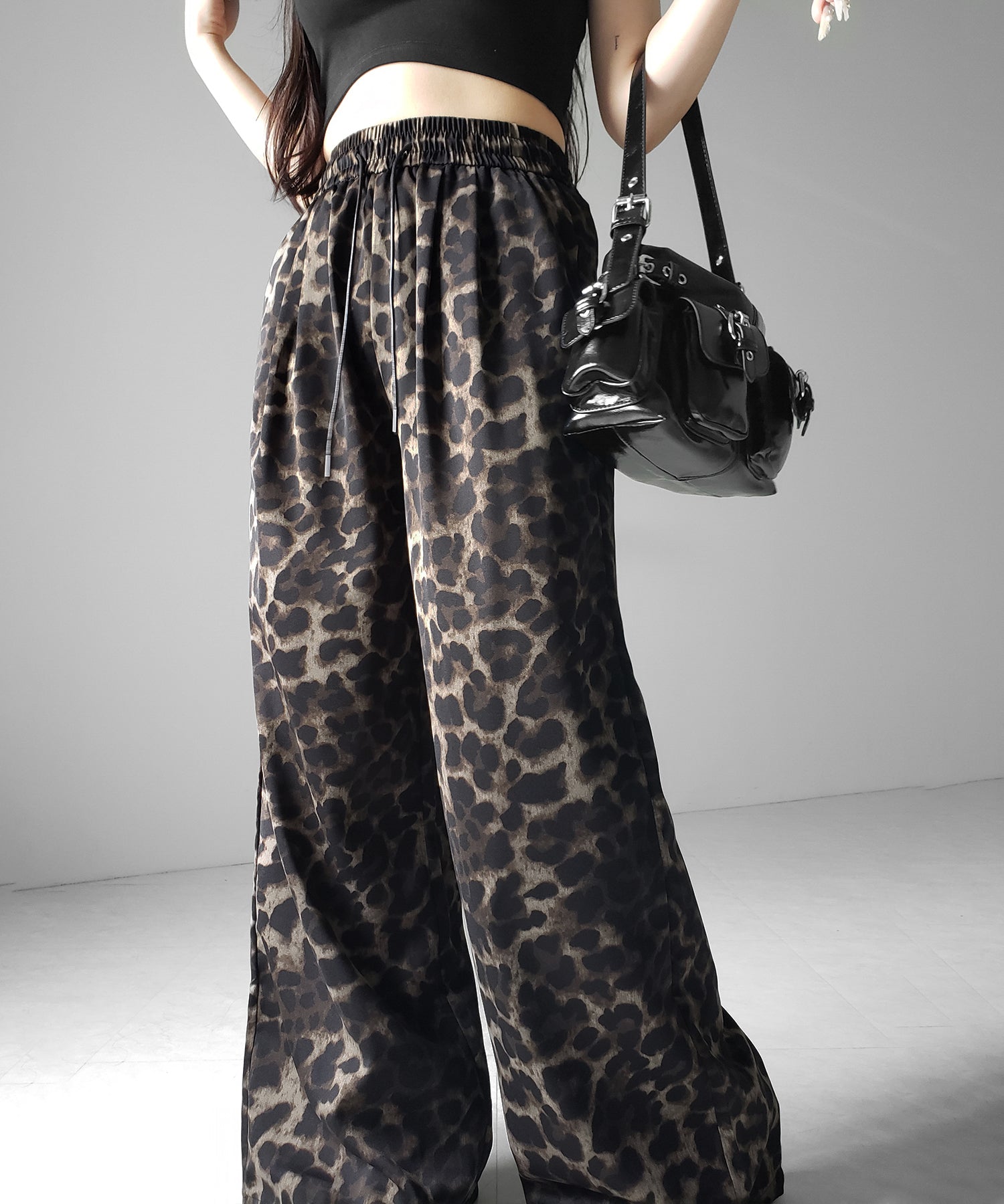 ヴィンテージレオパードリラクシーワイドイージーパンツ ／ vintage reopard relaxy wide easy pants
