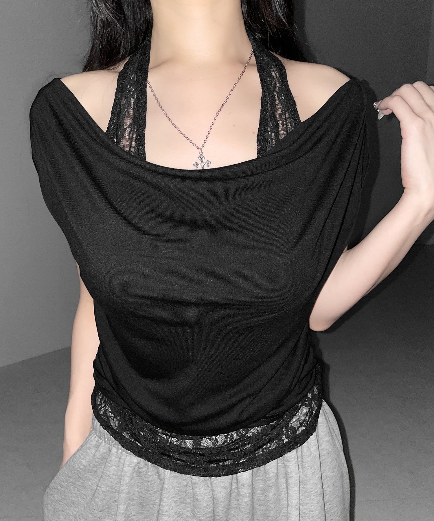レースレイヤードドレープＴシャツ ／ lace layered drape T-shirts