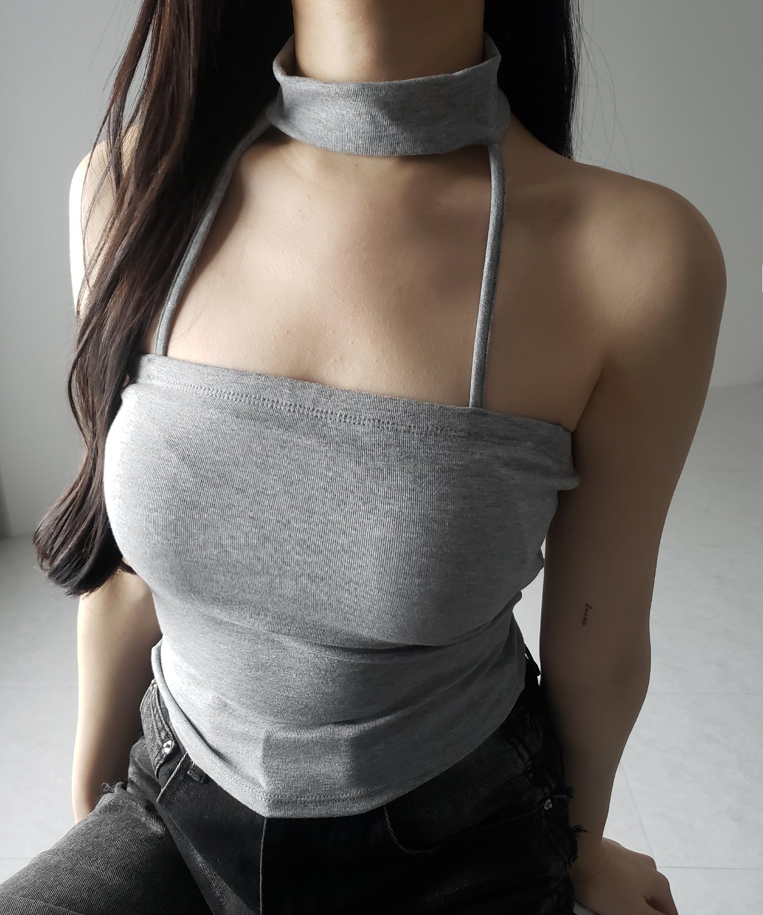 【 ３color ／ カップ付 】ダブルラインストラップチョーカーキャミソール ／ double line strap choker camisole