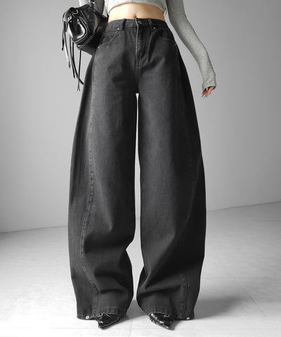 ヴィンテージライクウォッシュカーブワイドデニム ／ vintage like wash curve wide denim