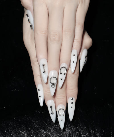 ボディピアスデザインロングネイルチップ ／ body pierce design long nail tips