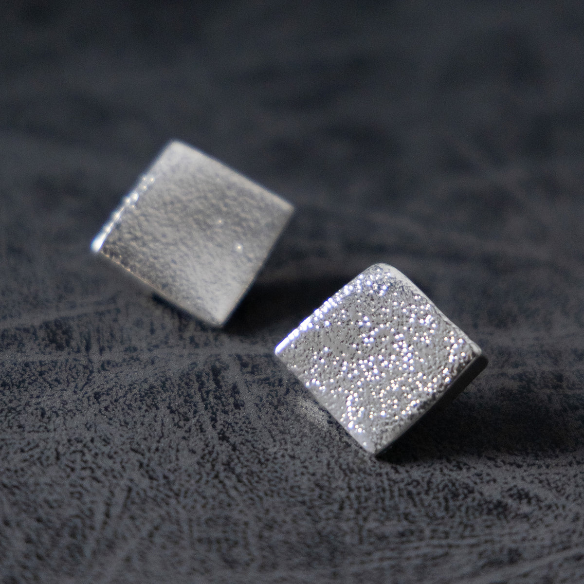 1_758d0074-6d99-48c8-af19-