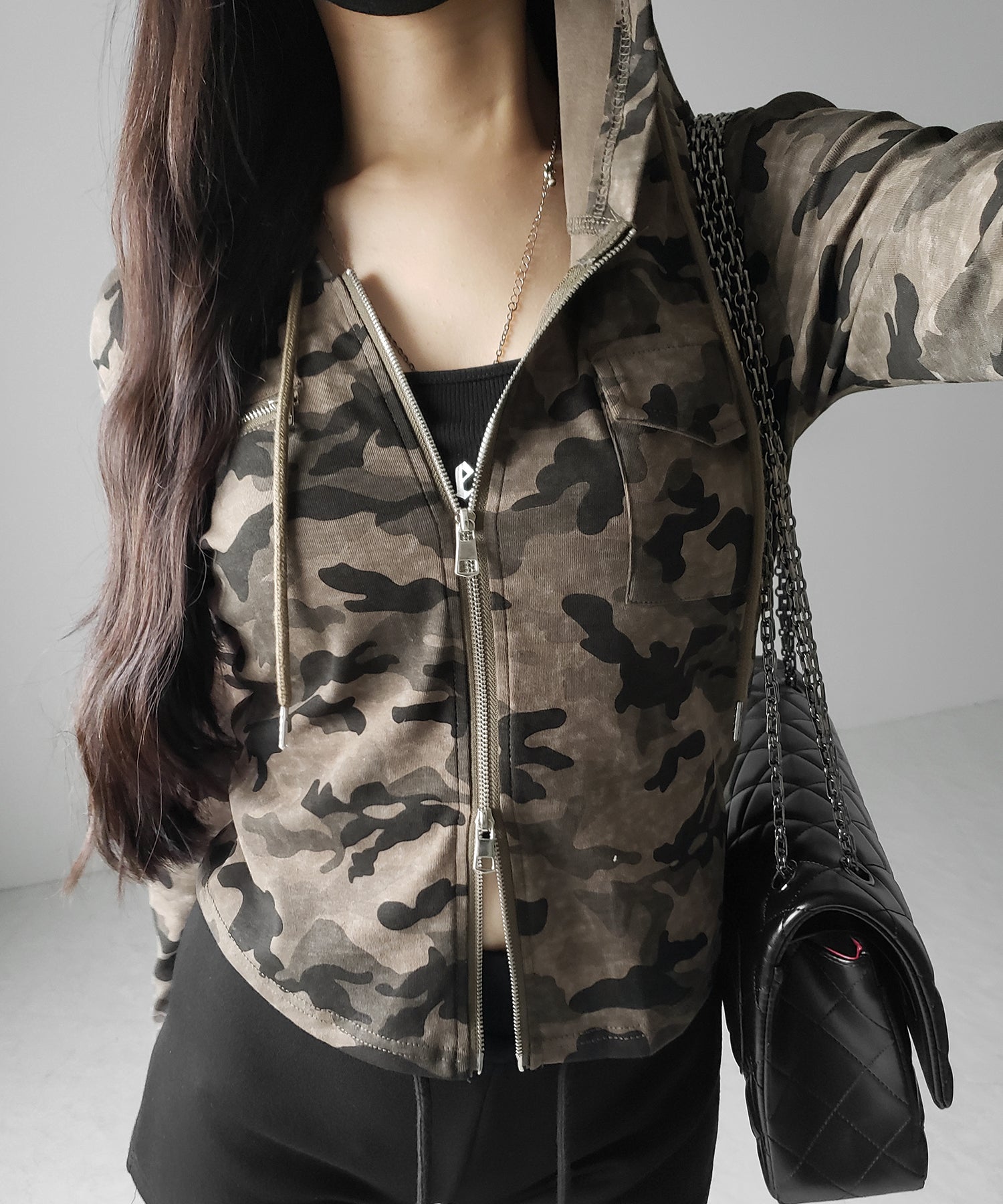 ヴィンテージカモフラダブルジップカットパーカー ／ vintage camouflage double zip cut hoodie
