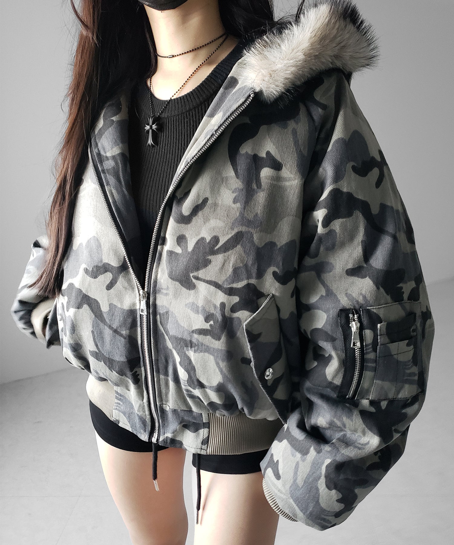カモフラフェイクファーフーディ中綿ジャケット ／ camouflage fake fur hoodie down jacket