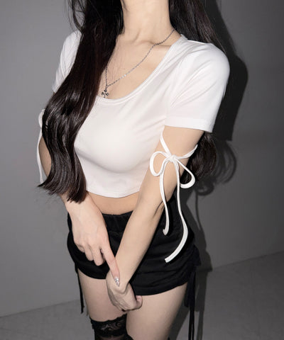 リボンスクエアネックタイトＴシャツ ／ ribbon square neck tight T-shirts