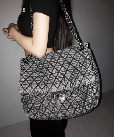 ヴィンテージブラックデニムキルティングショルダーバッグ ／ vintage black denim quilting shoulder bag