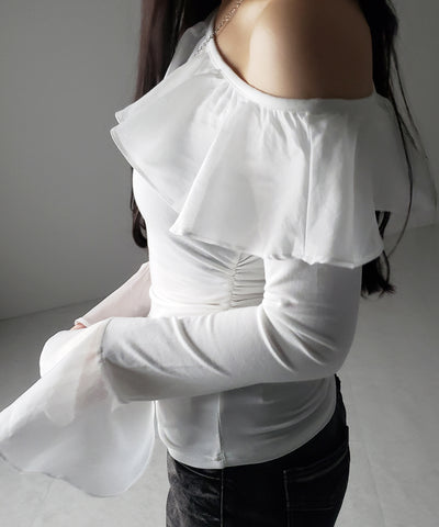 【 ２color 】ワンショルボリュームフリルカットソートップス ／ one shoulder volume frill cutsew tops