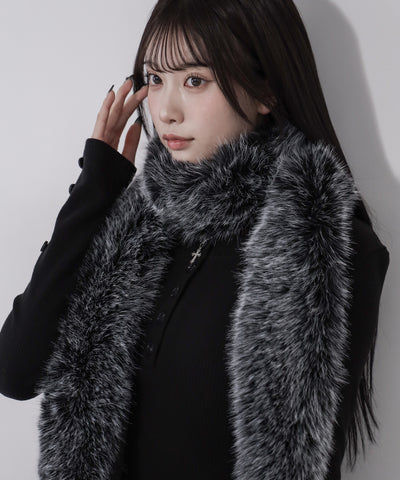 フェイクファーボリュームロングマフラー ／ fake fur volume long muffler