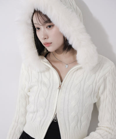 ファーフーディダブルジップショートニットパーカー ／ Fur hooded double zip short knit hoodie