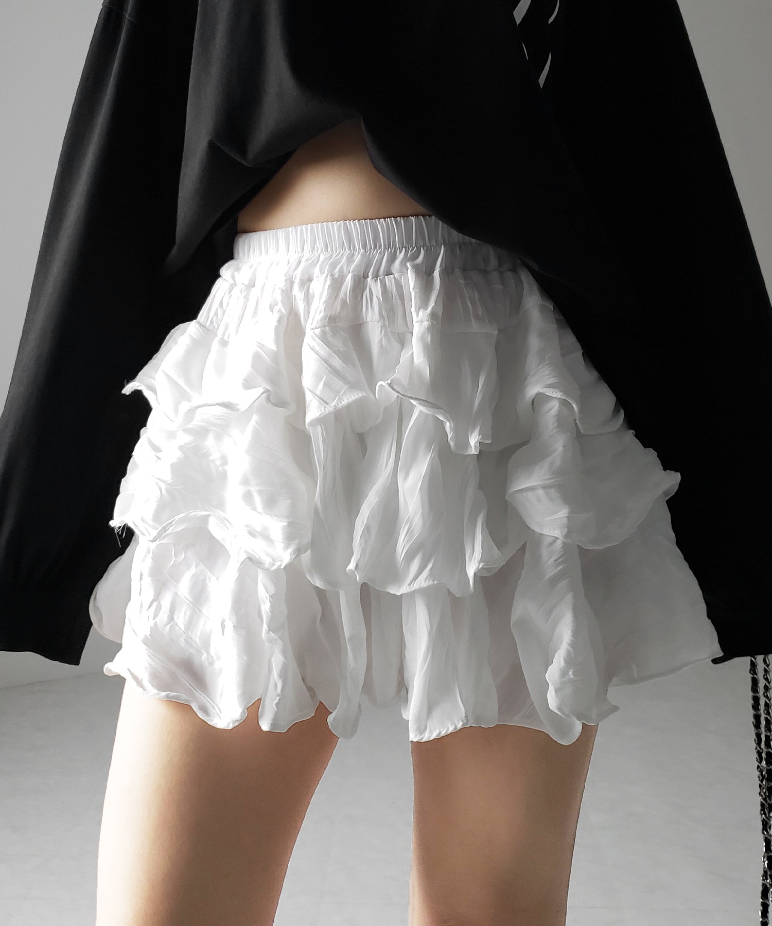 【 インパン裏地付 】３段クリンクルシアーフリルボリュームミニスカート ／ crinkle sheer frill volume mini skirt