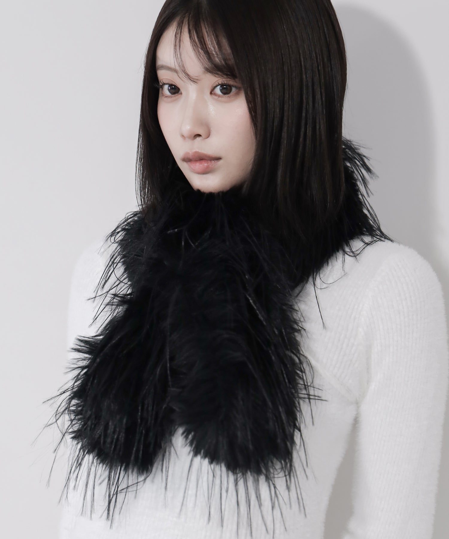 シャギーフェイクファーボリュームロングマフラー ／ shaggy fake fur