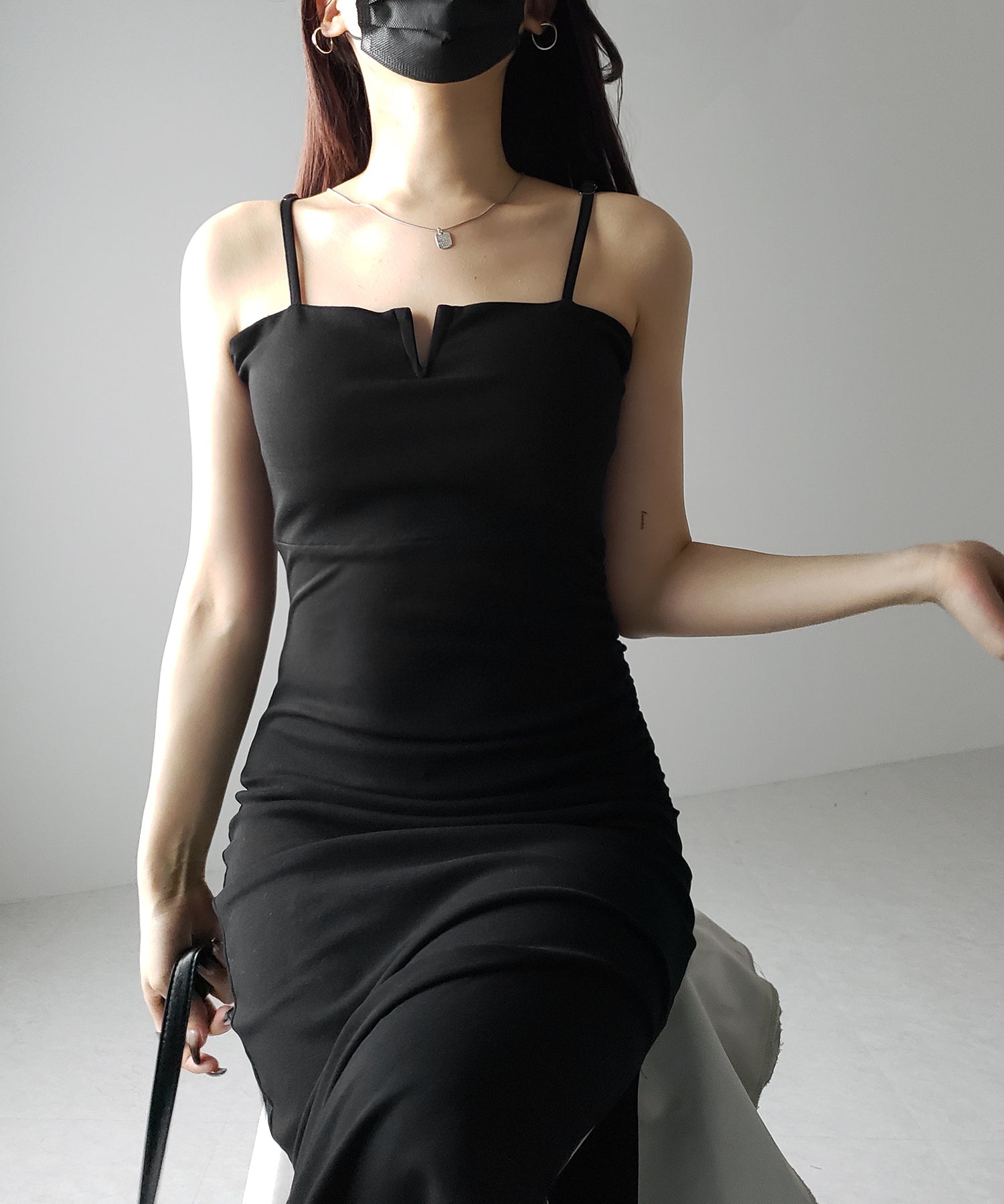 【 パッド付き 】バックストラップサイドシャーリングスリットロングキャミワンピース ／ back strap side shirring slit long cami onepiece
