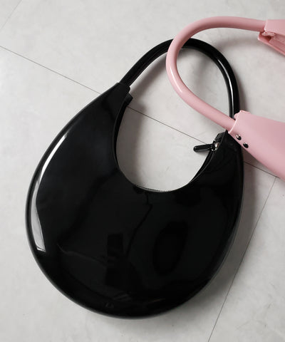 【 ２color 】 PVC ハーフムーンショルダーバッグ ／ PVC HALF MOON SHOULDER BAG