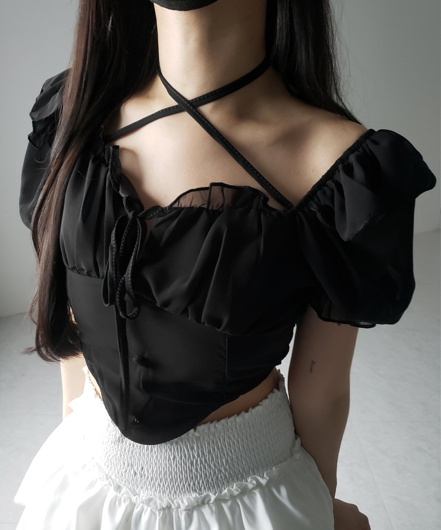 【 ２color ／ ２WAY 】フロントリボンクロスネック半袖シフォンブラウス ／ front ribbon cross neck short sleeve chiffon blouse