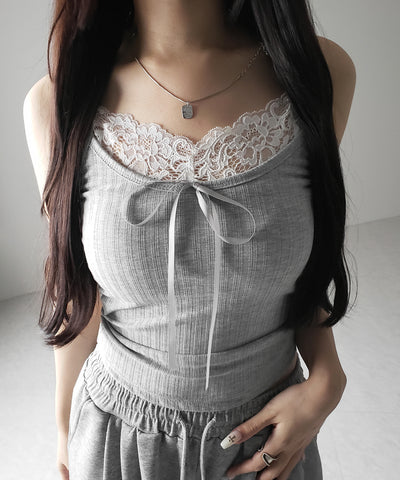 【 ３color ／ カップ付き 】フロントリボンレースドッキングキャミソール ／front ribbon lace docking camisole