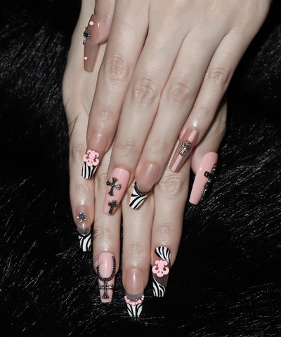 ピンクゼブラフレンチクロスチェーンネイルチップ／pink zebra french cross chain nail tips