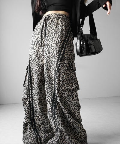 【 裾絞り可能２WAY 】レオパードヴィンテージサイドラインタックワイドスウェットパンツ ／ leopard vintage side line tuck wide sweatpants