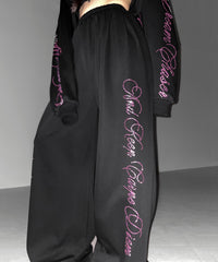 FREE / BLACK1