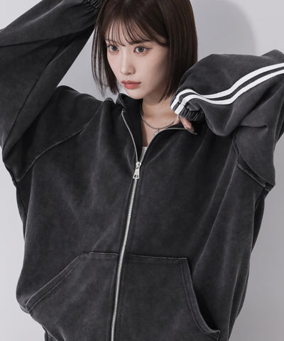 ピグメントヴィンテージ加工サイドラインジップアップパーカー ／ Pigment vintage side line zip-up hoodie