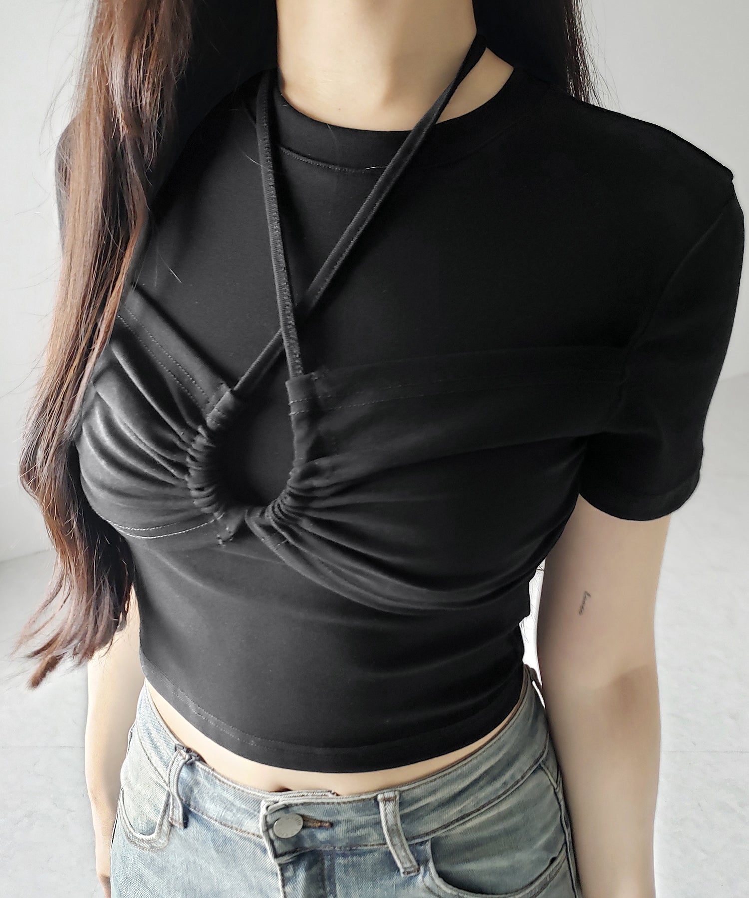 【 ２color 】クロスネックレイヤードシャーリングTシャツ ／ cross neck layered shirring T-shirt