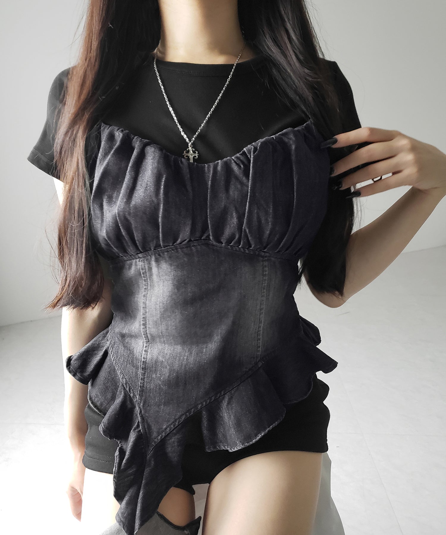 【 ２点セット 】ヴィンテージデニムビスチェ ＆ 半袖レイヤードＴシャツセット ／ vintage denim bustier & short sleeve layered Ｔ-shirts set