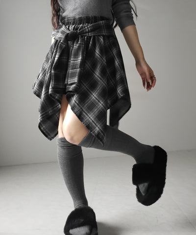 【 選べる２素材／インナーパンツ裏地付 】シャツレイヤードチェックミニスカート ／ shirt layered check mini skirt