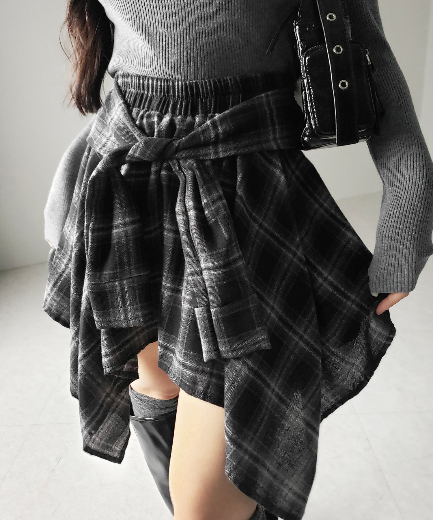 【 選べる２素材／インナーパンツ裏地付 】シャツレイヤードチェックミニスカート ／ shirt layered check mini skirt