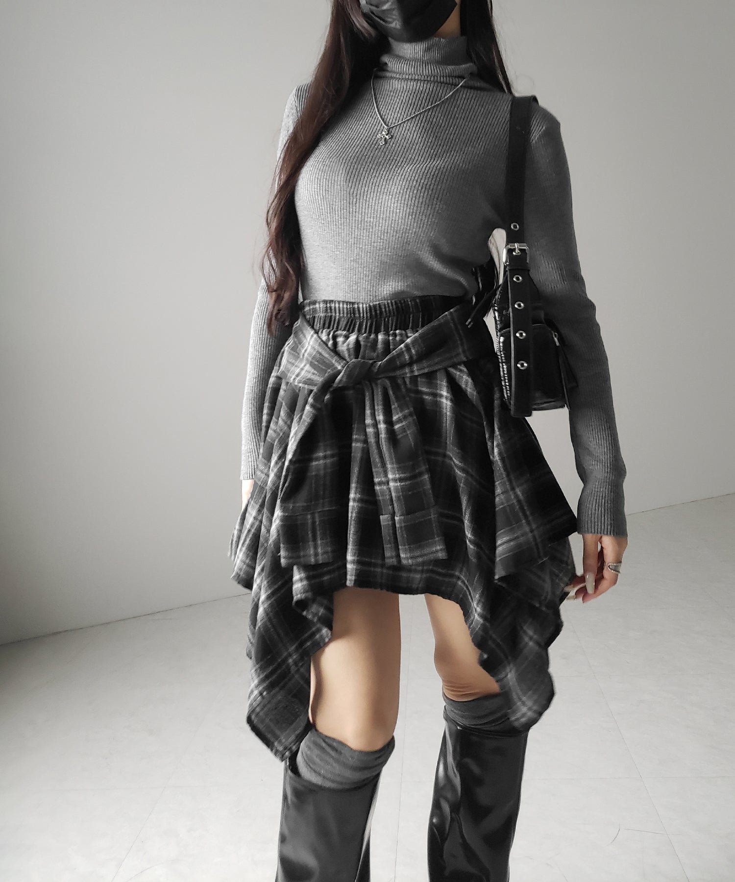 【 選べる２素材／インナーパンツ裏地付 】シャツレイヤードチェックミニスカート ／ shirt layered check mini skirt