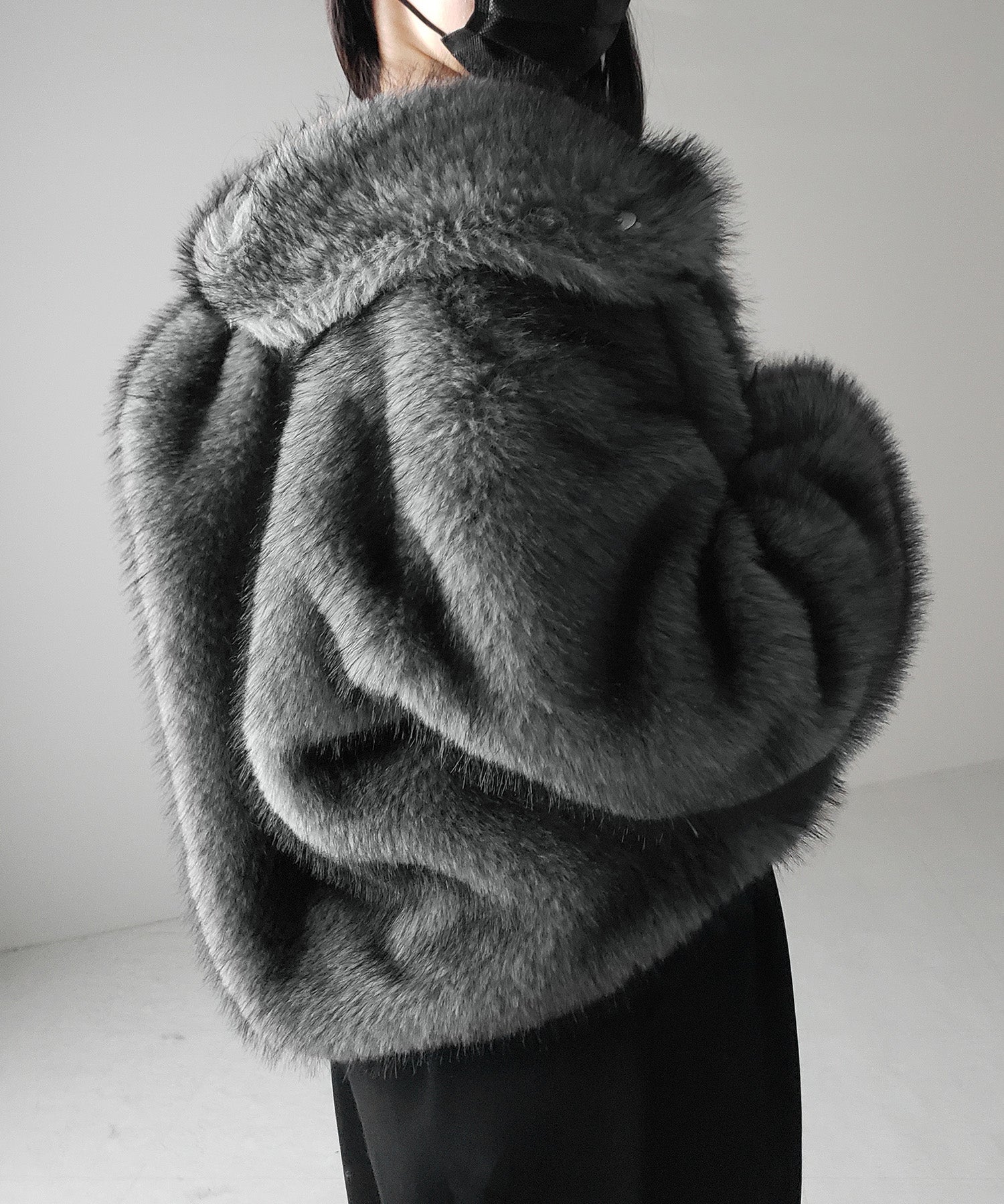 スタンドカラーミックスファーショートコート ／ stand-collar mix fur short coat