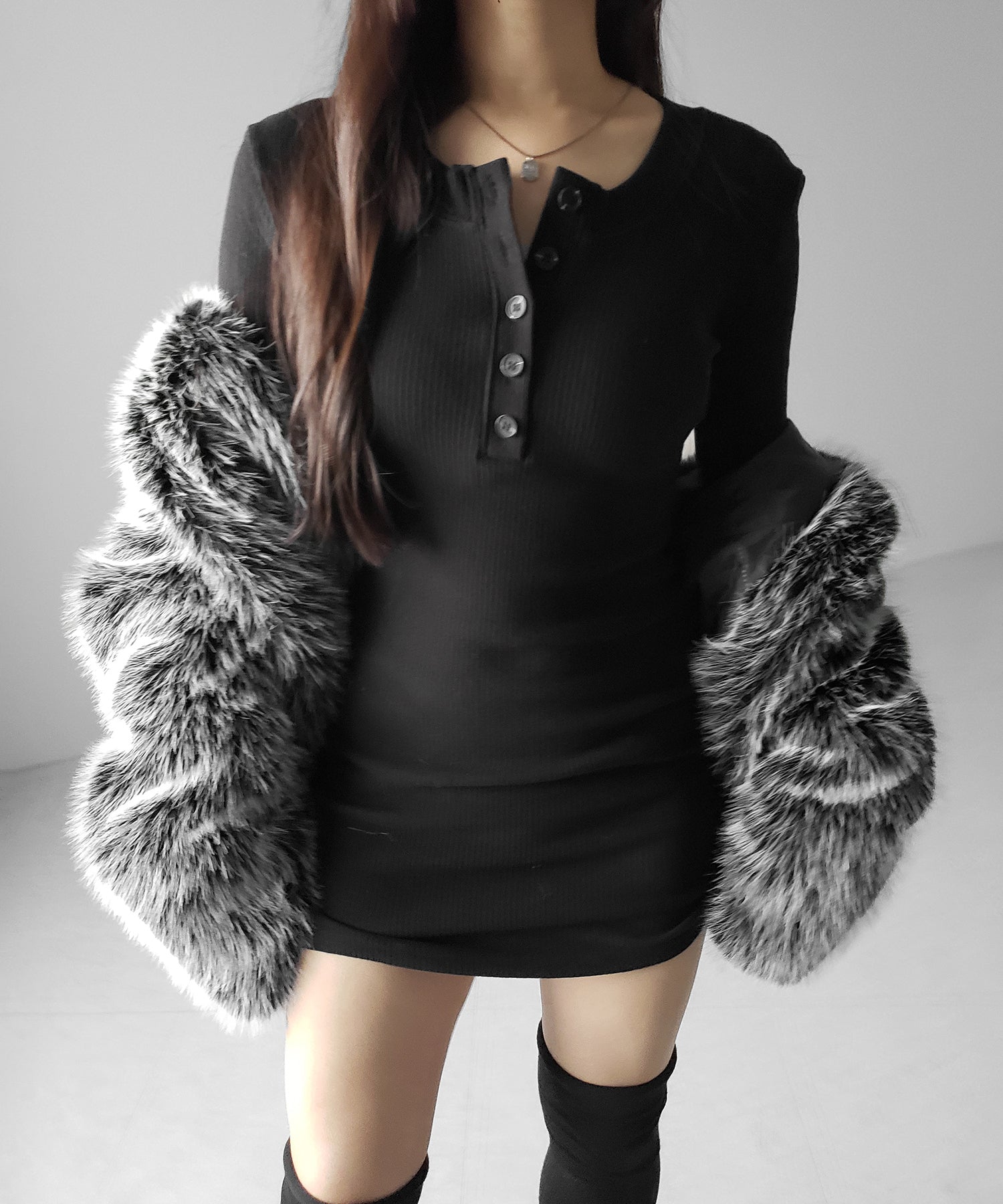 裏起毛ヘンリーネックタイトミニワンピース ／ urakimo henley neck tight mini onepiece