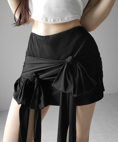 ダブルレイヤードリボンドレープミニスカパン ／ double layered ribbon draped mini skirt pants