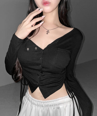 スナップボタンサイドシャーリング長袖ワンショルトップス ／ Snap button side shirring long-sleeved one-shoulder tops