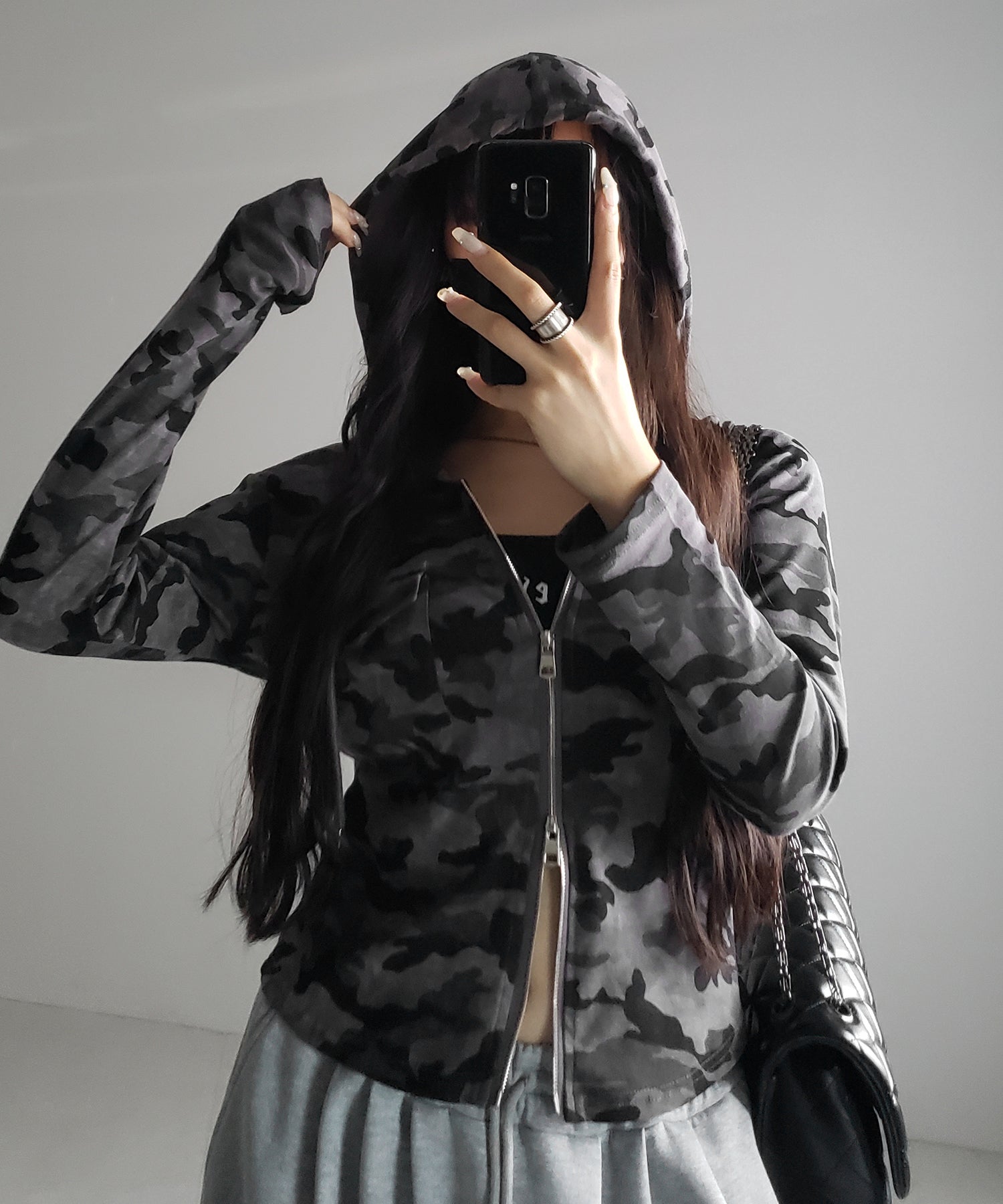 ヴィンテージカモフラダブルジップカットパーカー ／ vintage camouflage double zip cut hoodie