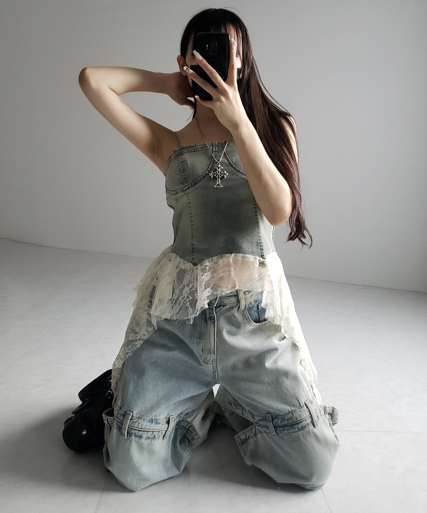 【 ２color 】ヴィンテージライクレースフリルデニムビスチェ ／ vintage like lace frill denim bustier