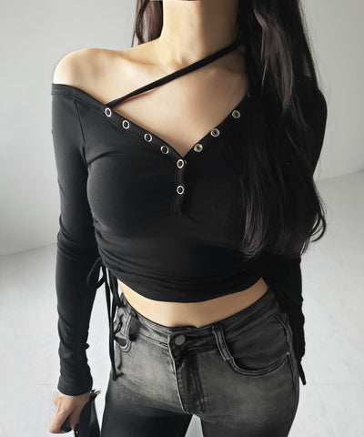 【 ２WAY ／ 裏起毛 】ナナメストラップスナップボタンシャーリングリボントップス ／ naname strap snap button shirring ribbon tops