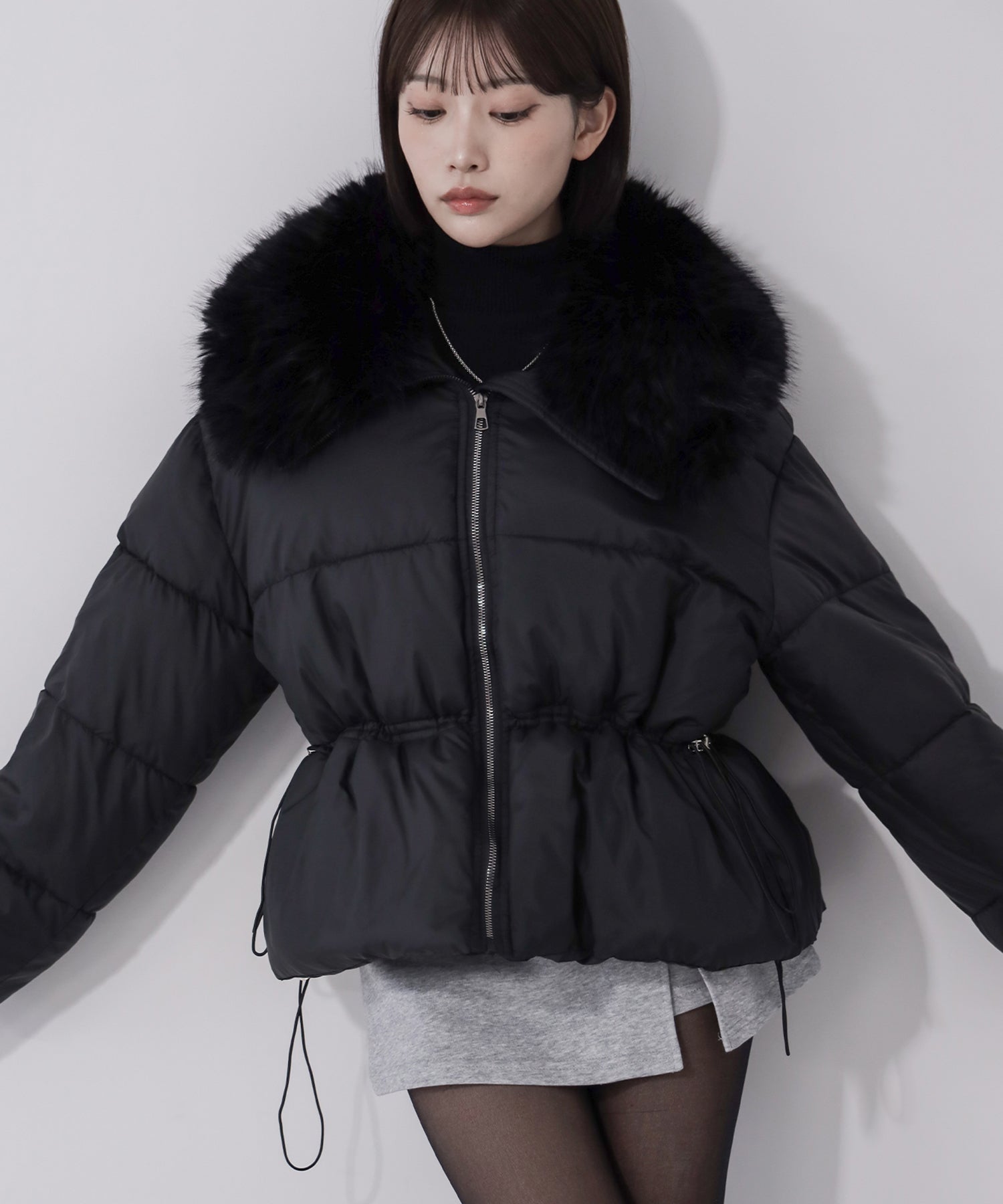 ファーカラーウエストマークミディダウンジャケット ／ fur collar waist-mark midi down jacket